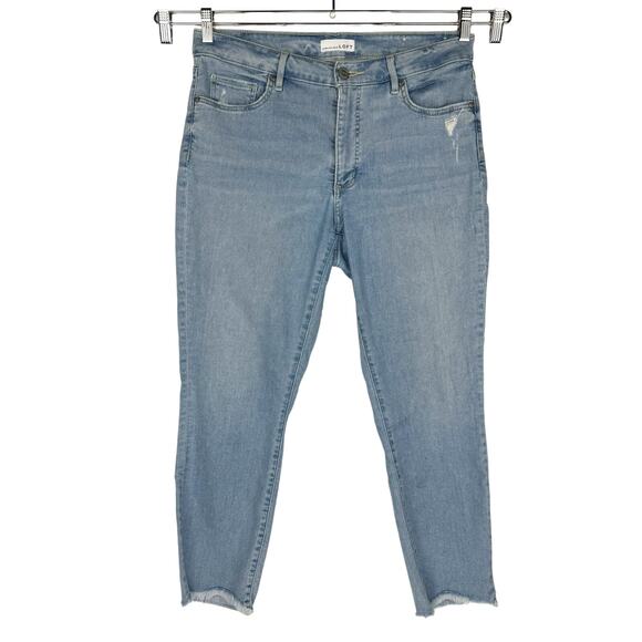 Loft Blue Light Wash Denim Distressed Curvy Skinny Cropped Jeans Women 12/31 - Picture 1 of 13